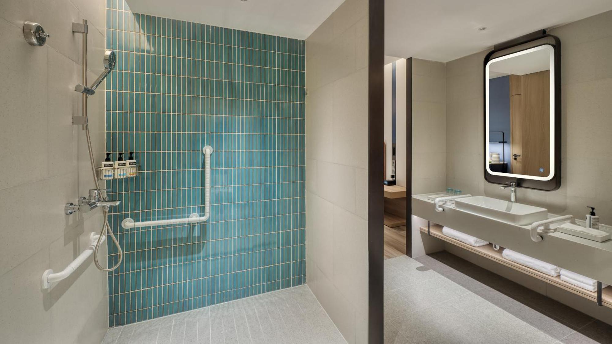Holiday Inn Express Rugao City Center, An Ihg Hotel Nantong Exteriör bild